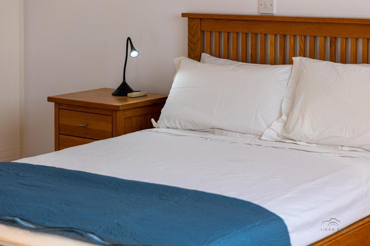 Royal Seacrest Crown-Jewel, 2B, Pools, Sea, Center Apartment Paphos Bagian luar foto