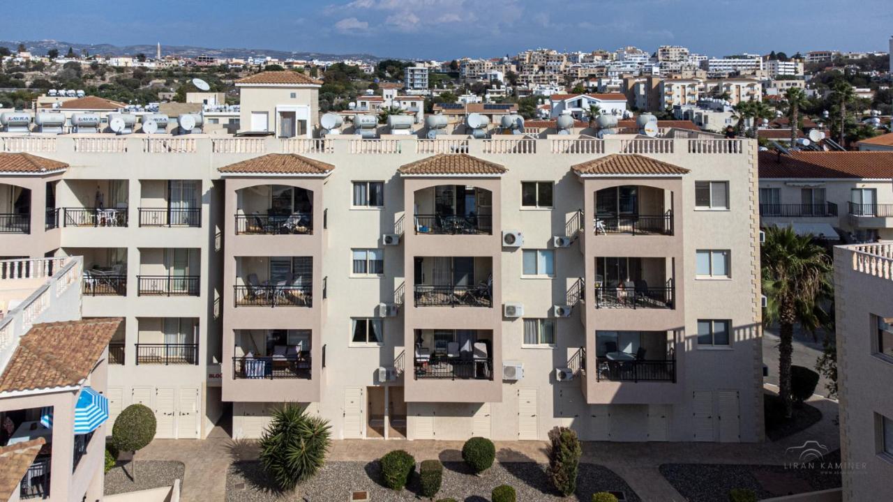Royal Seacrest Crown-Jewel, 2B, Pools, Sea, Center Apartment Paphos Bagian luar foto