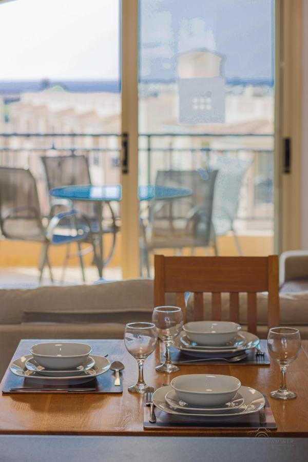 Royal Seacrest Crown-Jewel, 2B, Pools, Sea, Center Apartment Paphos Bagian luar foto